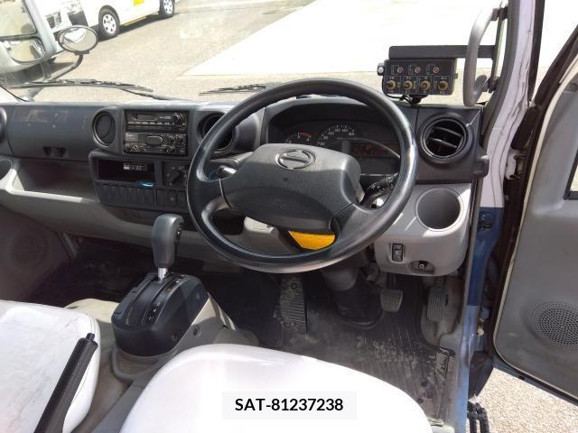 Hino DUTRO 2015-03 296724-7
