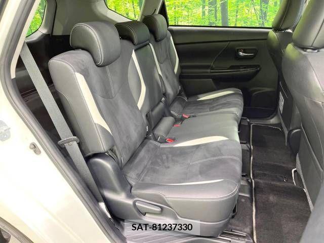 Toyota PRIUS ALPHA 2015-06 322198-9