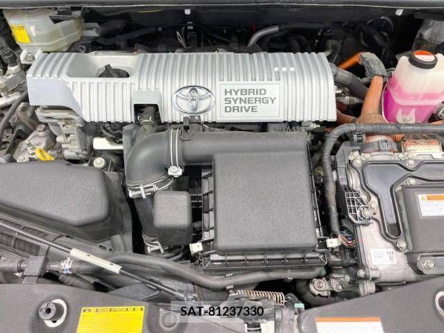 Toyota PRIUS ALPHA 2015-06 322198-18