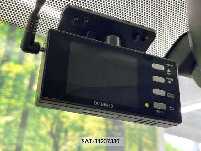 Toyota PRIUS ALPHA 2015-06 322198-5