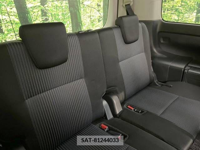 Toyota VOXY 2014-02 321385-13