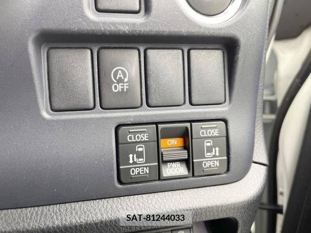 Toyota VOXY 2014-02 321385-5