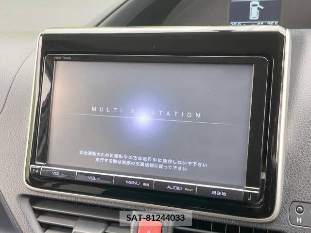 Toyota VOXY 2014-02 321385-3