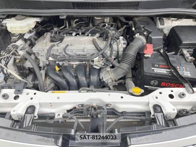 Toyota VOXY 2014-02 321385-19