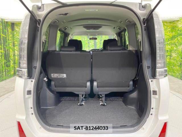 Toyota VOXY 2014-02 321385-14