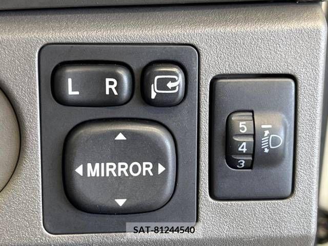 Toyota VITZ 2009-03 251007-7
