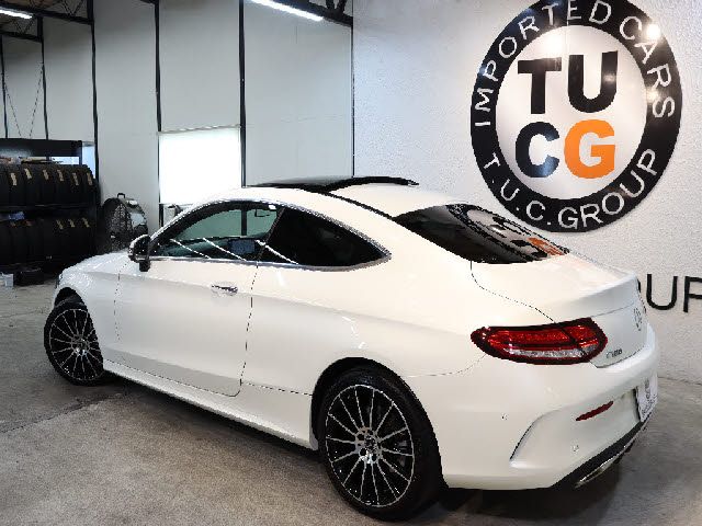 Mercedes Benz C-CLASS 2019-03 2085-12