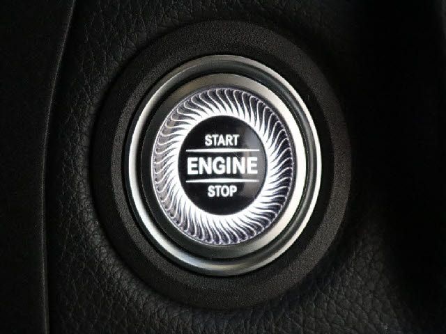 Mercedes Benz C-CLASS 2019-03 2085-15