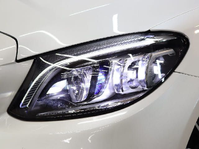 Mercedes Benz C-CLASS 2019-03 2085-19