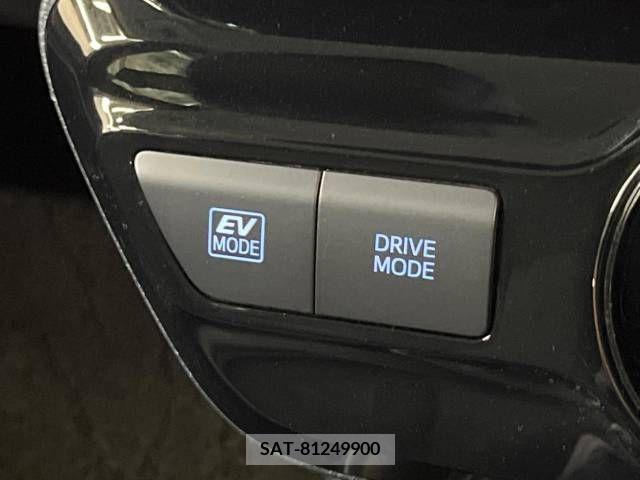 Toyota PRIUS 2022-07 322525-7