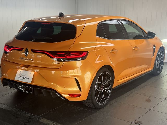 Renault MEGANE 2022-02 11606-7