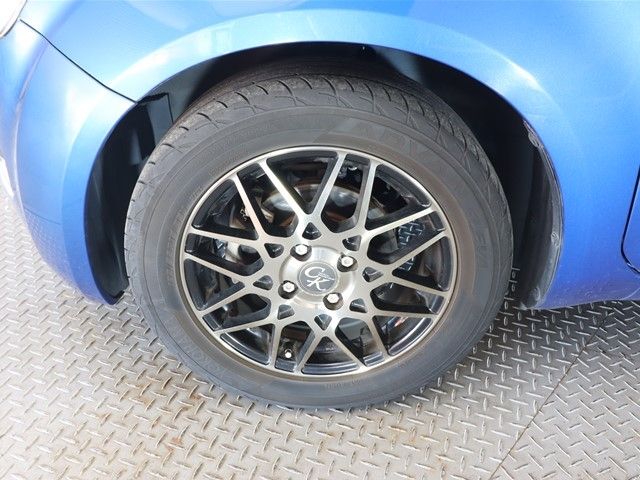 Suzuki SPLASH 2010-12 184726-27