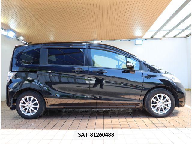 Honda FREED 2013-03 270444-7