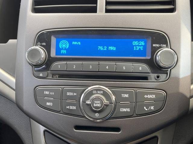 Chevrolet SONIC 2012-09 185717-7