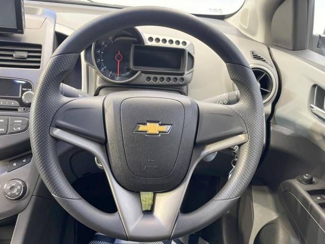 Chevrolet SONIC 2012-09 185717-10
