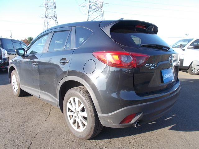 Mazda CX-5 2016-10 10497-2