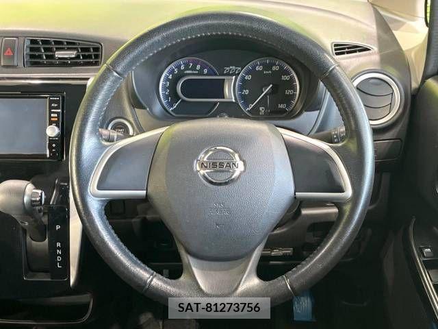 Nissan DAYZ 2015-10 323332-11