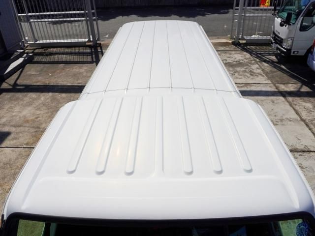 Toyota TOYOACE ROUTE VAN 2017-04 196067-16