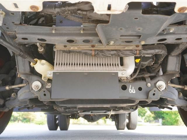 Toyota TOYOACE ROUTE VAN 2017-04 196067-19