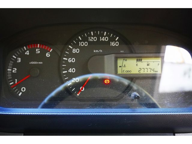 Toyota TOYOACE ROUTE VAN 2017-04 196067-3