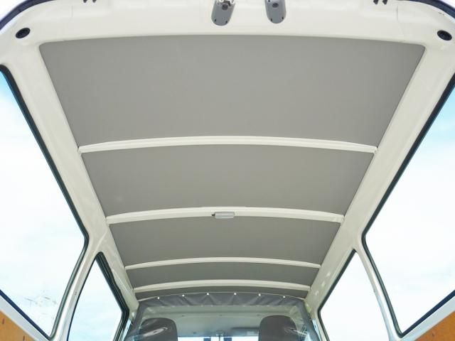 Toyota TOYOACE ROUTE VAN 2017-04 196067-14