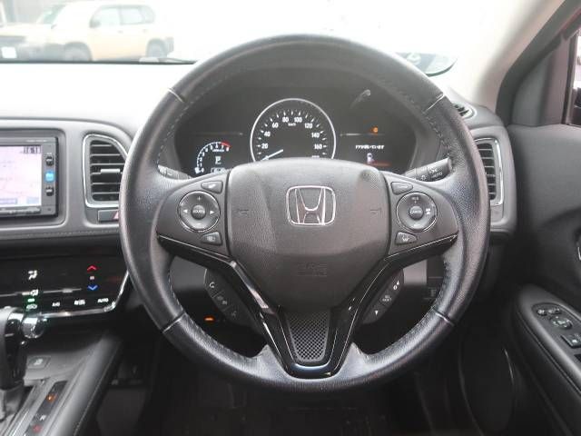 Honda VEZEL 2017-03 11593-11