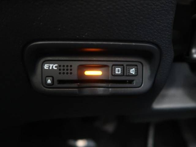 Honda VEZEL 2017-03 11593-4
