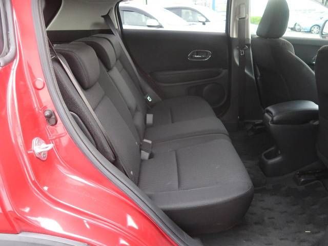 Honda VEZEL 2017-03 11593-9