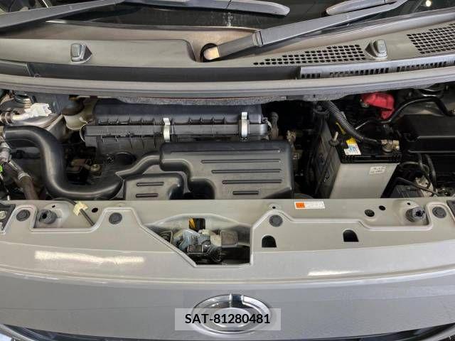 Daihatsu MOVE 2017-04 376102-18