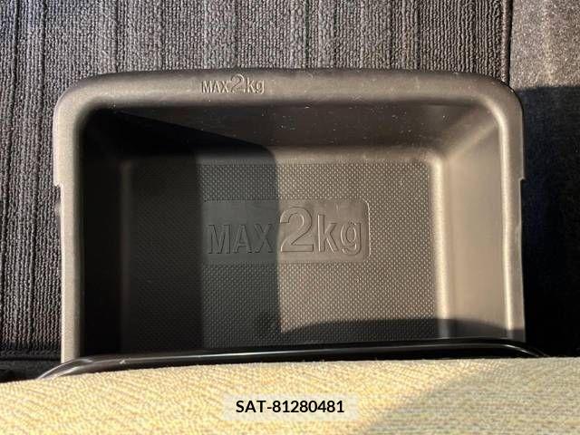 Daihatsu MOVE 2017-04 376102-7