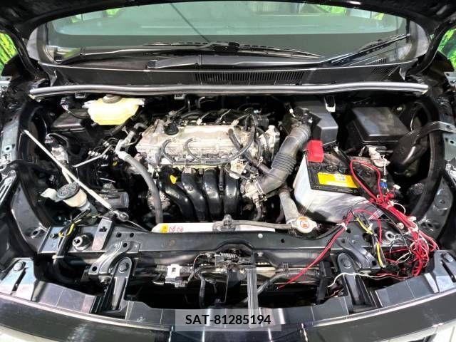 Toyota VOXY 2020-03 210374-18