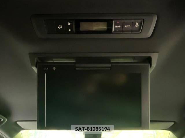 Toyota VOXY 2020-03 210374-5