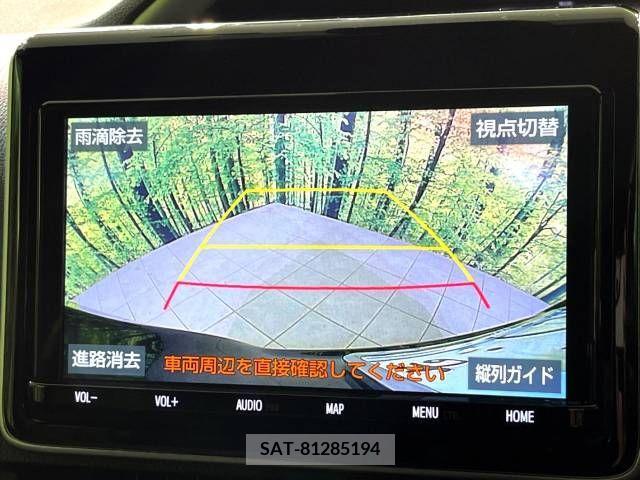 Toyota VOXY 2020-03 210374-4