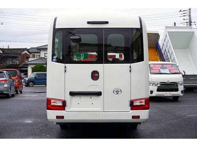 Toyota COASTER 2017-12 195613-3