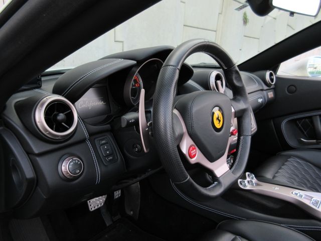 Ferrari California 30 2012-05 5677-1