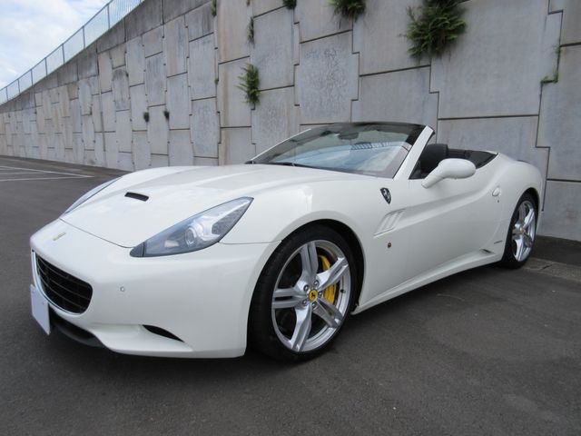Ferrari California 30 2012-05 5677-11