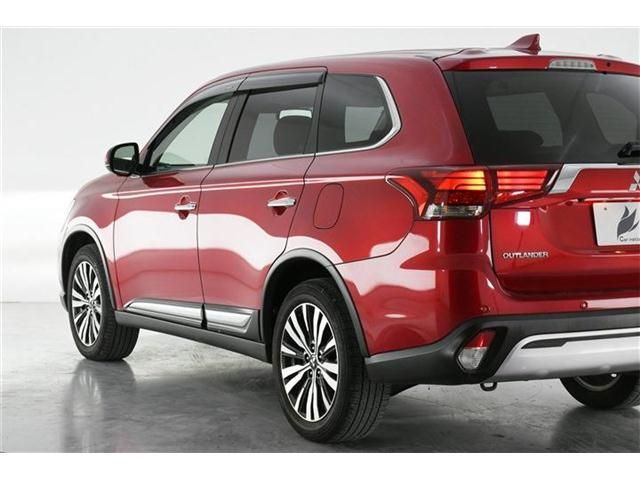 Mitsubishi OUTLANDER 2020-08 10448-6