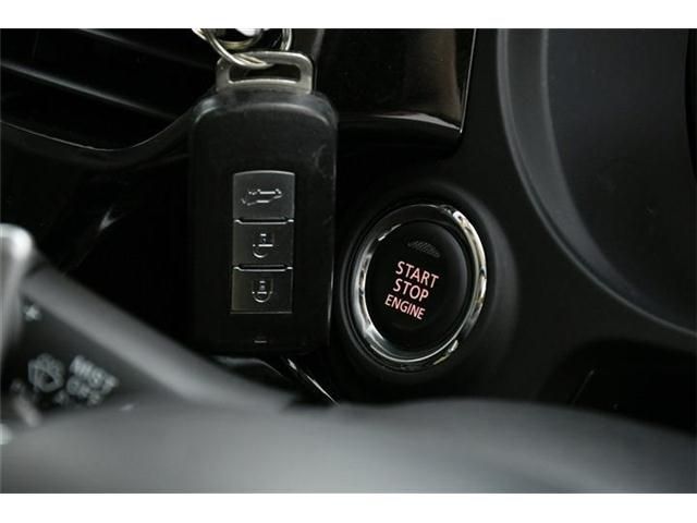 Mitsubishi OUTLANDER 2020-08 10448-8