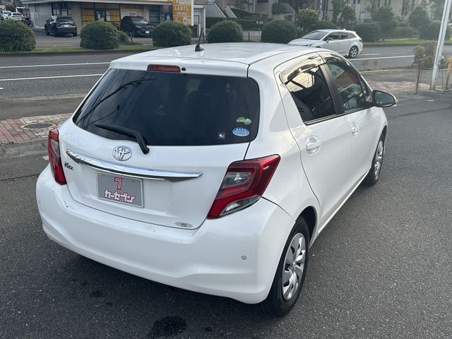 Toyota VITZ 2014-09 10323-4