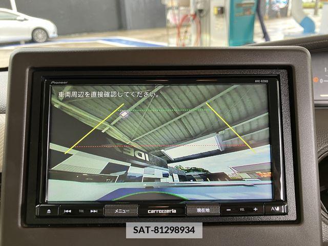 Honda N BOX 2022-06 346341-19