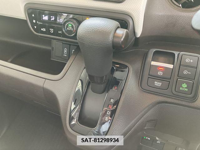 Honda N BOX 2022-06 346341-21