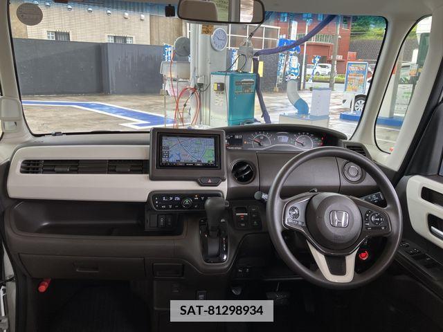 Honda N BOX 2022-06 346341-2