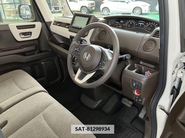 Honda N BOX 2022-06 346341-10