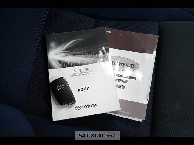 Toyota AQUA 2017-09 260517-7