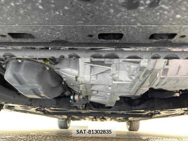 Nissan NOTE 2018-10 305450-19