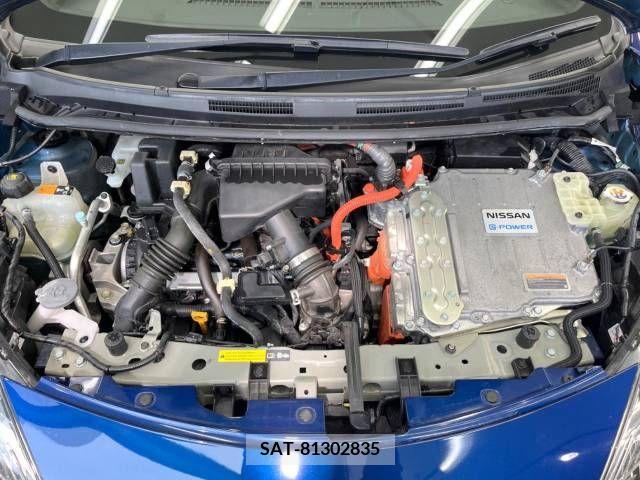 Nissan NOTE 2018-10 305450-18