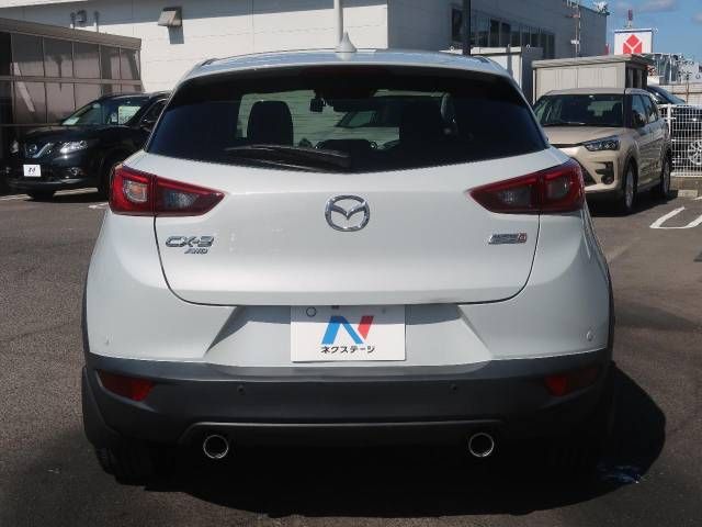 Mazda CX-3 2015-03 10239-15