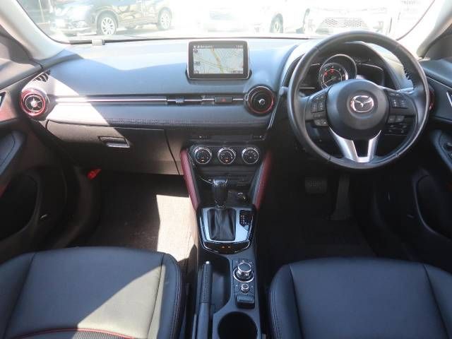 Mazda CX-3 2015-03 10239-1