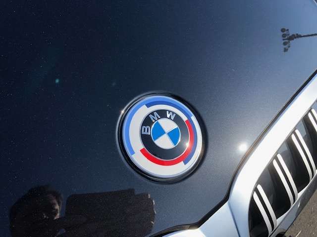 Bmw 3 SERIES 2022-11 12163-11