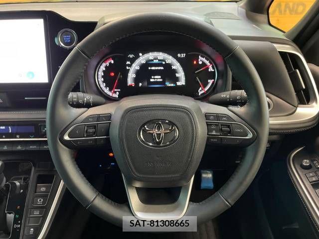 Toyota NOAH 2022-06 279511-11